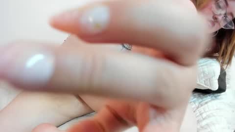 Snapshot of carolineevanss1 chatting on October 10, 2025, 8:46 am Carolinee online show from October 10, 2025, 8:46 am