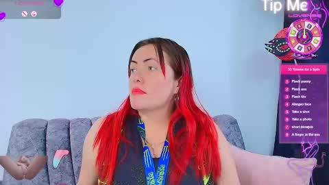 Snapshot of carolinhe_ chatting on October 10, 2025, 10:20 pm Carolinhe online show from October 10, 2025, 10:20 pm