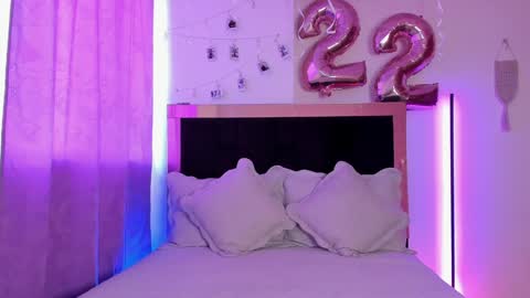 Snapshot of carorosse chatting on January 23, 2025, 8:02 pm Caro  online show from January 23, 2025, 8:02 pm