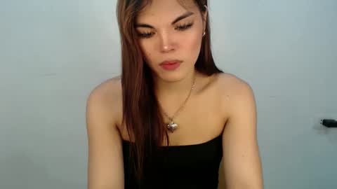 Snapshot of carsongrays chatting on November 9, 2025, 3:49 am Carson online show from November 9, 2025, 3:49 am