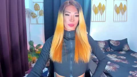 casandrawilson online show from October 22, 2025, 4:29 pm