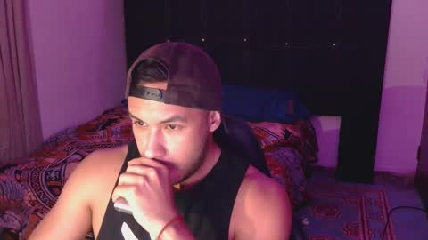 Snapshot of casas_oom chatting on September 14, 2025, 4:00 am      online show from September 14, 2025, 4:00 am