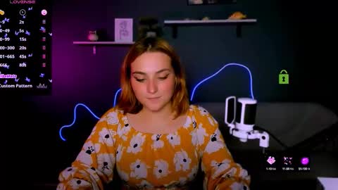 Snapshot of casey_meow_ chatting on October 14, 2025, 1:01 pm casey_meow_ online show from October 14, 2025, 1:01 pm