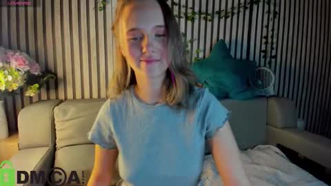 Casey sweeet online show from December 2, 2025, 9:14 am