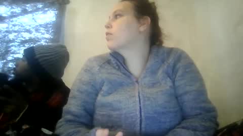 Snapshot of cashcoupllle chatting on December 1, 2024, 8:42 pm Cash Couple online show from December 1, 2024, 8:42 pm