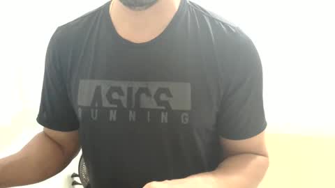 cashmastermuscle77 online show from February 4, 2025, 10:21 am