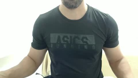 cashmastermuscle77 online show from October 28, 2025, 1:31 am