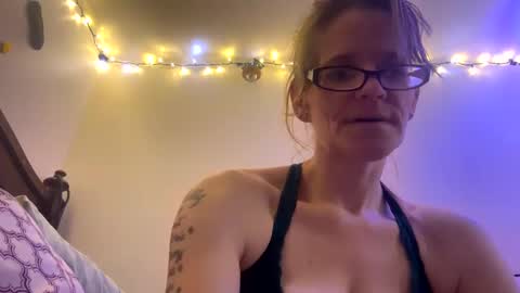 Snapshot of casidy1 chatting on March 8, 2025, 10:13 pm casidy1 online show from March 8, 2025, 10:13 pm