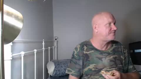 CasinoCam online show from December 3, 2025, 6:39 pm