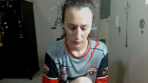   online show from December 3, 2025, 5:00 pm