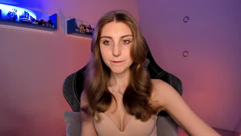 Seductress Cassia  FINDOM AND SADISM  NO NUDE online show from February 8, 2025, 7:16 pm