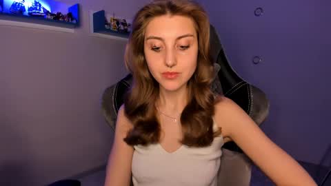 Seductress Cassia  FINDOM AND SADISM  NO NUDE online show from February 13, 2025, 7:42 pm