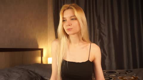 Snapshot of cassie130505 chatting on January 10, 2025, 3:29 am Cassie online show from January 10, 2025, 3:29 am