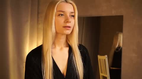 Snapshot of cassie130505 chatting on February 16, 2025, 4:21 pm Cassie online show from February 16, 2025, 4:21 pm