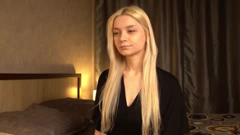 Snapshot of cassie130505 chatting on February 18, 2025, 2:27 pm Cassie online show from February 18, 2025, 2:27 pm