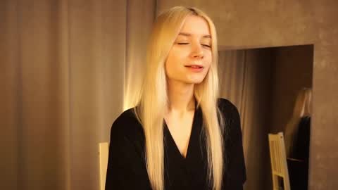 Snapshot of cassie130505 chatting on February 20, 2025, 3:30 pm Cassie online show from February 20, 2025, 3:30 pm