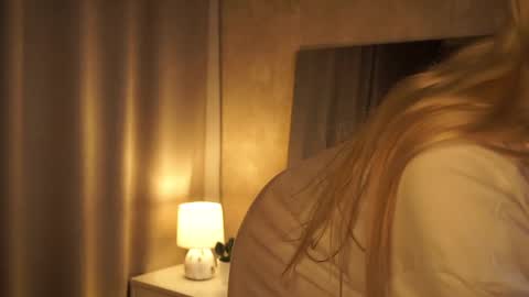 Snapshot of cassie130505 chatting on February 25, 2025, 9:02 pm Cassie online show from February 25, 2025, 9:02 pm