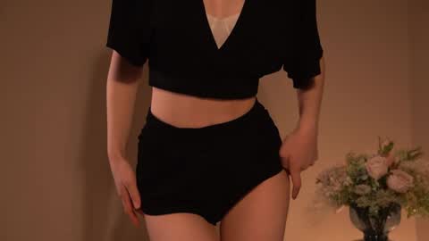 Snapshot of cassie130505 chatting on December 2, 2025, 3:51 pm Cassie online show from December 2, 2025, 3:51 pm