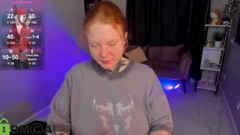 Snapshot of cassie_xkiss chatting on September 30, 2025, 8:36 pm Cassie online show from September 30, 2025, 8:36 pm