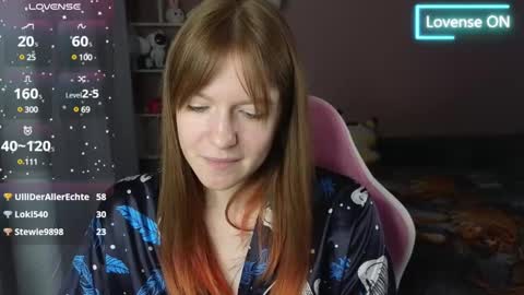 Snapshot of cassiejuice chatting on February 18, 2025, 1:32 am Cassie online show from February 18, 2025, 1:32 am