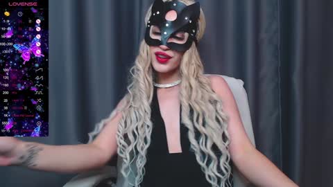 Snapshot of cassiemich chatting on January 1, 2025, 1:37 pm Cassie online show from January 1, 2025, 1:37 pm