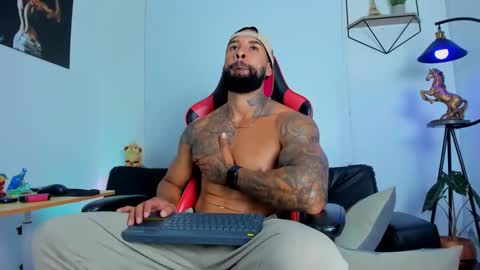 Matheo Brown online show from February 13, 2025, 10:00 pm