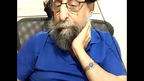 Snapshot of casual53 chatting on January 29, 2025, 12:24 pm casual53 online show from January 29, 2025, 12:24 pm