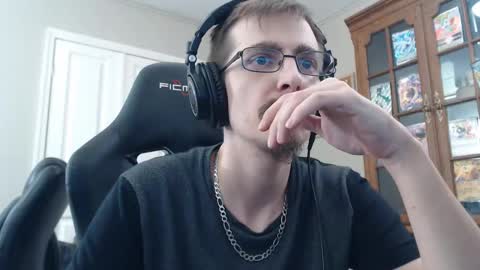 casuallycorrupt online show from November 15, 2025, 1:25 am