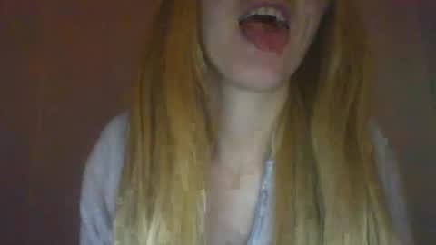 Snapshot of cat_2019 chatting on February 2, 2025, 1:12 am cat_2019 online show from February 2, 2025, 1:12 am