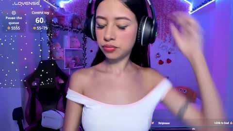 Snapshot of cat_kitty18 chatting on March 6, 2025, 6:59 pm Lorena Saenz online show from March 6, 2025, 6:59 pm