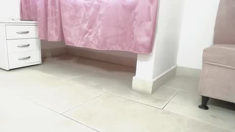 catalaia_stomm online show from January 13, 2025, 12:35 pm