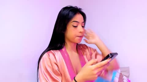 Cataleya online show from December 1, 2024, 10:43 pm