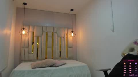 Snapshot of cataleya_sambrano chatting on October 29, 2025, 11:01 am Cataleya online show from October 29, 2025, 11:01 am