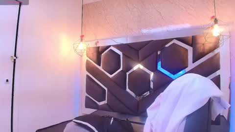 Snapshot of cataleya_sambrano chatting on November 4, 2025, 10:58 am Cataleya online show from November 4, 2025, 10:58 am