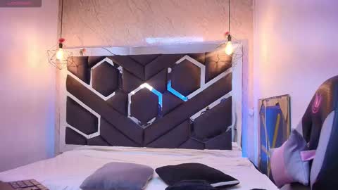 Snapshot of cataleya_sambrano chatting on November 5, 2025, 11:10 am Cataleya online show from November 5, 2025, 11:10 am