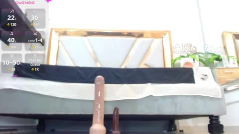 Snapshot of catalillina_love1 chatting on March 8, 2025, 11:58 am Cata online show from March 8, 2025, 11:58 am