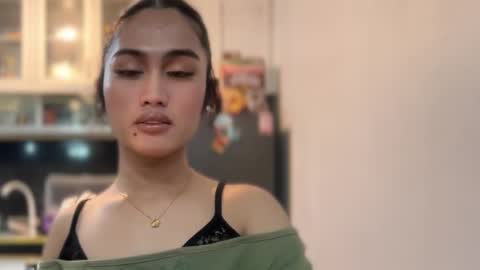 catalina2605 online show from September 10, 2025, 3:34 pm