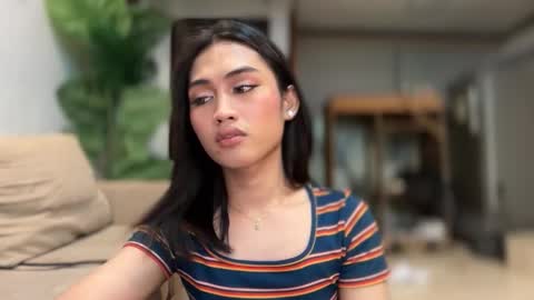 catalina2605 online show from September 25, 2025, 5:27 pm