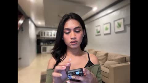 catalina2605 online show from October 7, 2025, 5:21 pm