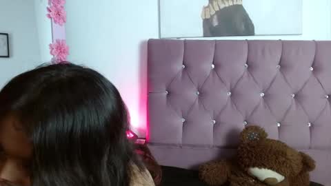 Snapshot of catalina_santana20 chatting on October 16, 2025, 9:49 pm Catalina online show from October 16, 2025, 9:49 pm