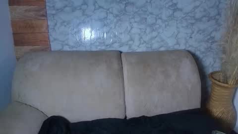 Snapshot of catalina_santana20 chatting on November 7, 2025, 2:39 pm Catalina online show from November 7, 2025, 2:39 pm