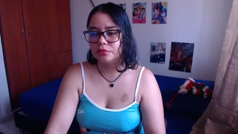 Snapshot of catalinaa_lovee chatting on September 13, 2025, 4:07 pm catalinaa_lovee online show from September 13, 2025, 4:07 pm