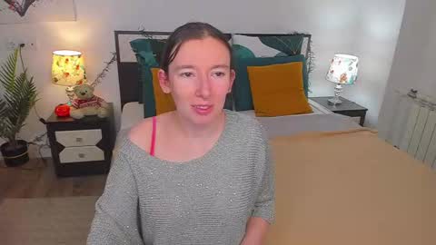 Catrin online show from December 2, 2024, 10:39 am