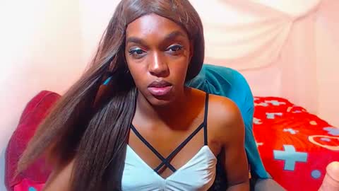 Snapshot of cathi_nahomi chatting on October 24, 2025, 11:01 pm cathi_nahomi online show from October 24, 2025, 11:01 pm