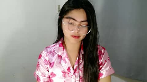 Snapshot of cathy_ho chatting on September 10, 2025, 9:48 pm cathy_ho online show from September 10, 2025, 9:48 pm