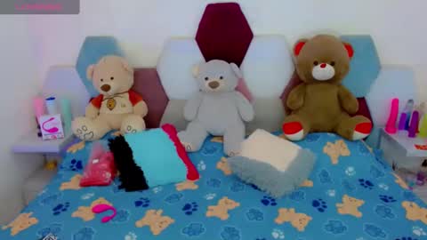 Snapshot of cattaleya_skinny chatting on January 23, 2025, 4:09 am cattaleya skinny online show from January 23, 2025, 4:09 am