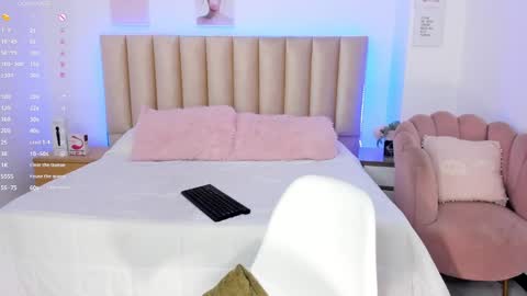 catvalentinee_ online show from January 17, 2025, 7:51 am