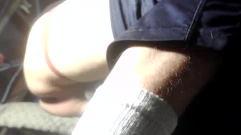 Snapshot of caughtnaked chatting on November 25, 2025, 3:39 am caughtnaked online show from November 25, 2025, 3:39 am