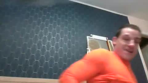 Im yours online show from March 7, 2025, 2:04 am