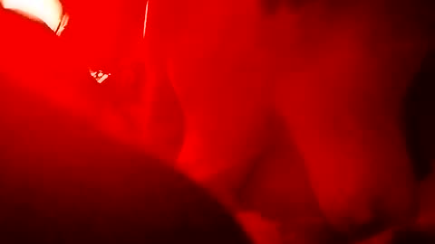 Snapshot of cay_date chatting on November 28, 2025, 6:43 pm cay_date online show from November 28, 2025, 6:43 pm